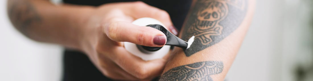 Cómo cuidar un tatuaje los primeros días principiantes Blog Iberomed