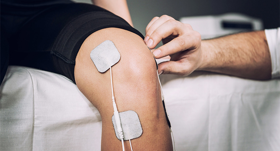 Consigue un alivio eficaz del dolor con nuestros Electrodos para TENS: un  envase de 4 unidades para la neuroestimulación eléctrica transcutánea. –  Todo Medica